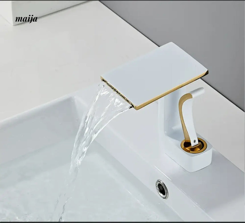 Feline Creative Waterfall Basin Faucet from Kaiyashi