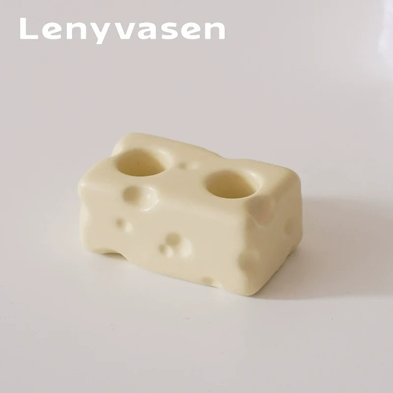 LENYVASEN Finn Electric Toothbrush Rack from LENYVASEN