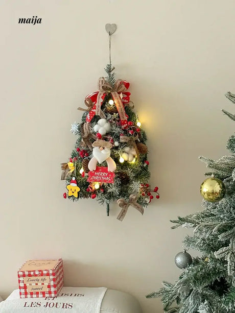 MELONGIRL Christmas Wreath Door Hanging from MELONGIRL