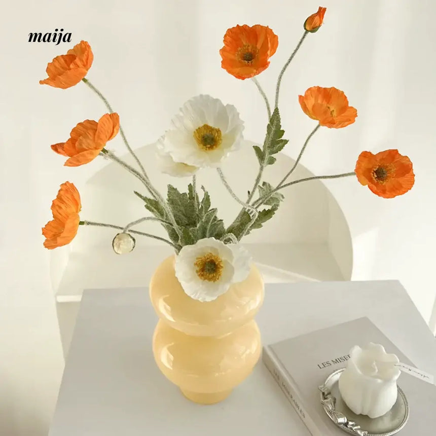 LIVETAI Glossy Milky Cream Vase from maija