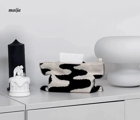 COLOURHUNTER Soft Knitted Table Tissue Box from COLOURHUNTER