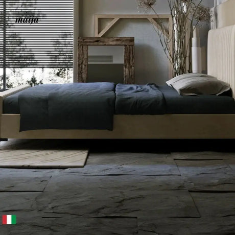 KBOOS Buckley Bed from KBOOS