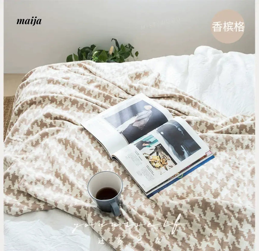 MISTYWOOD Champagne Colored Cotton Sofa Duvet from MISTYWOOD