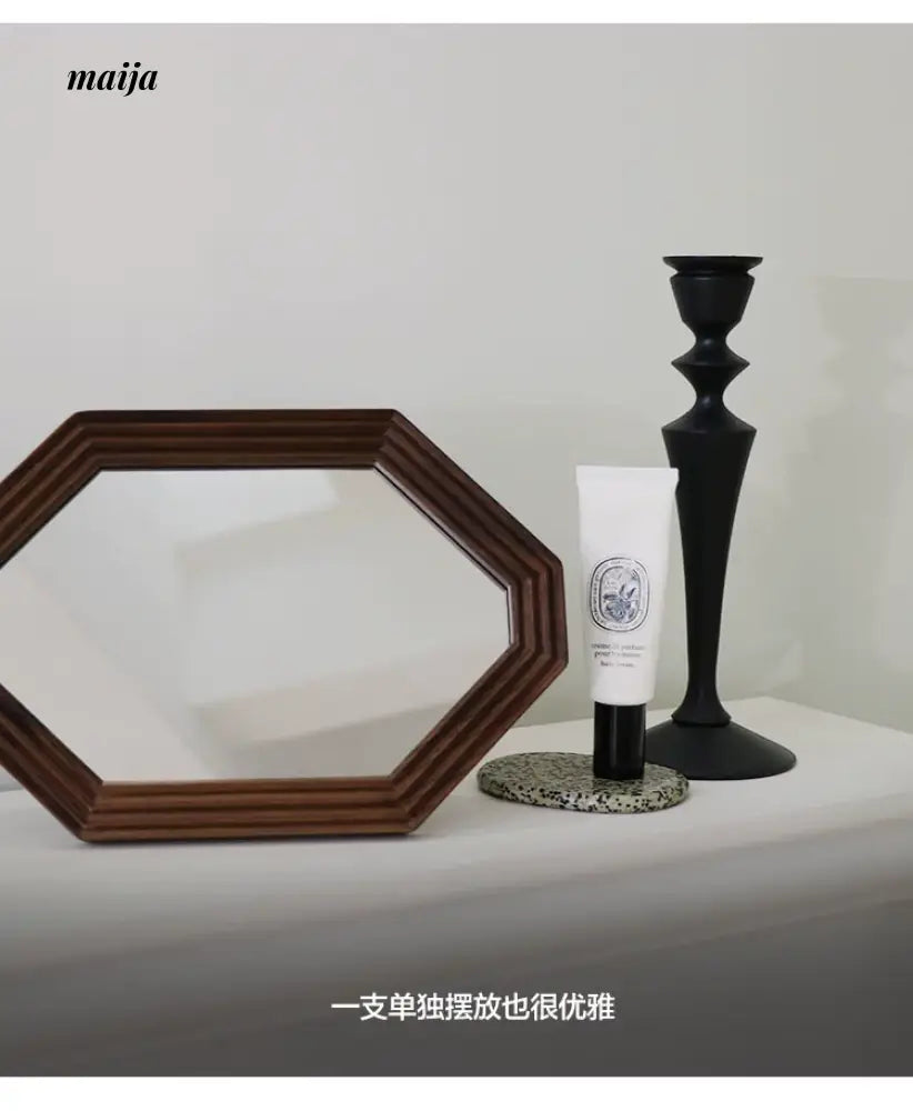 COLOURHUNTER Genuine Black Retro Candle Holder from COLOURHUNTER