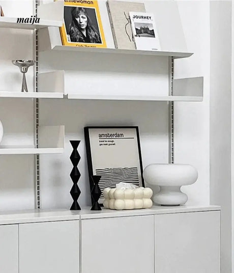 COLOURHUNTER Glossy Black Scandinavian Silver Retro Candle Holder from maija