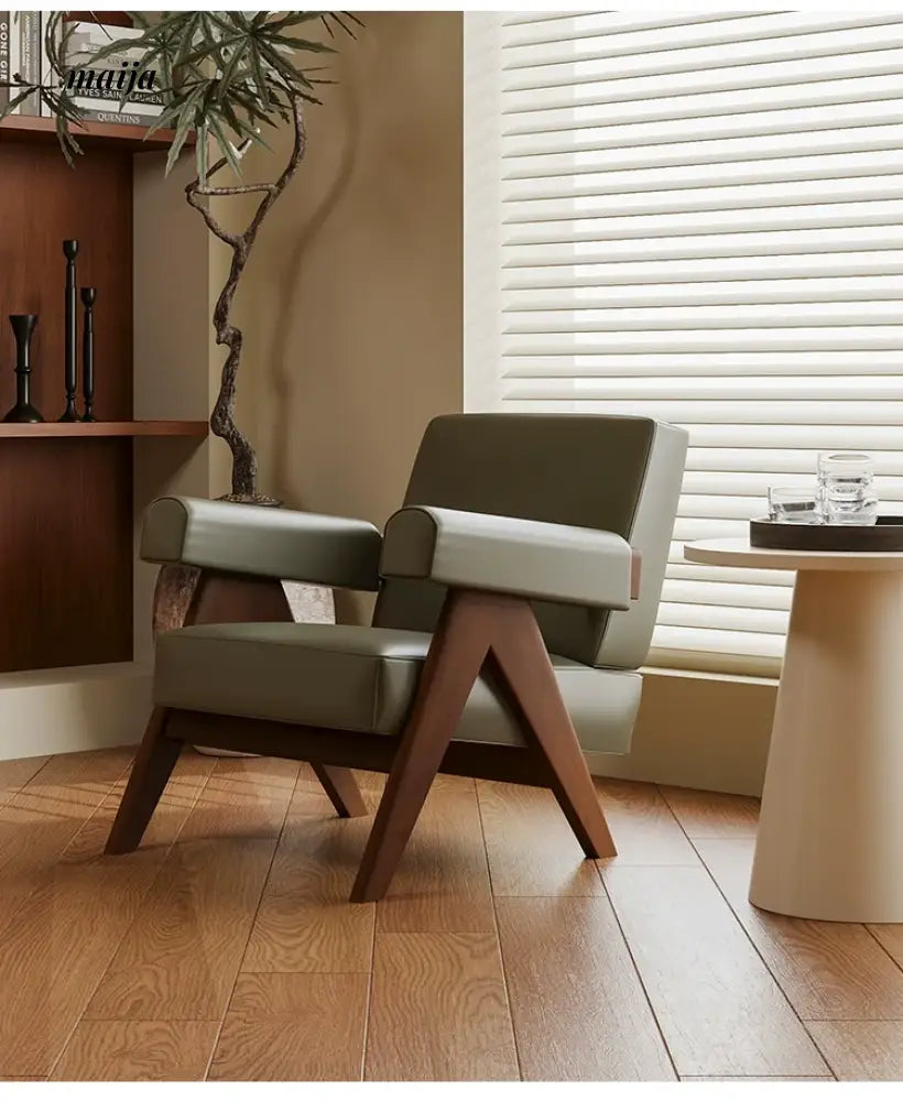 SMALL HIBISCUS Vintage Single Sofa Chair from SMALL HIBISCUS