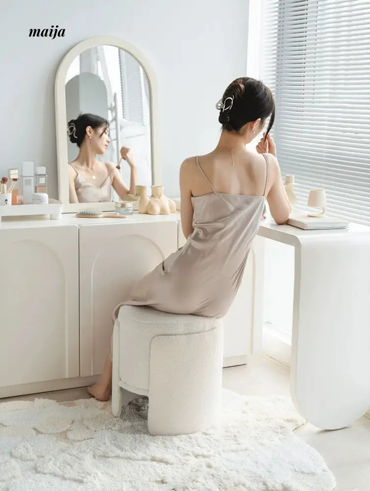 Leighton Dressing Table from maija