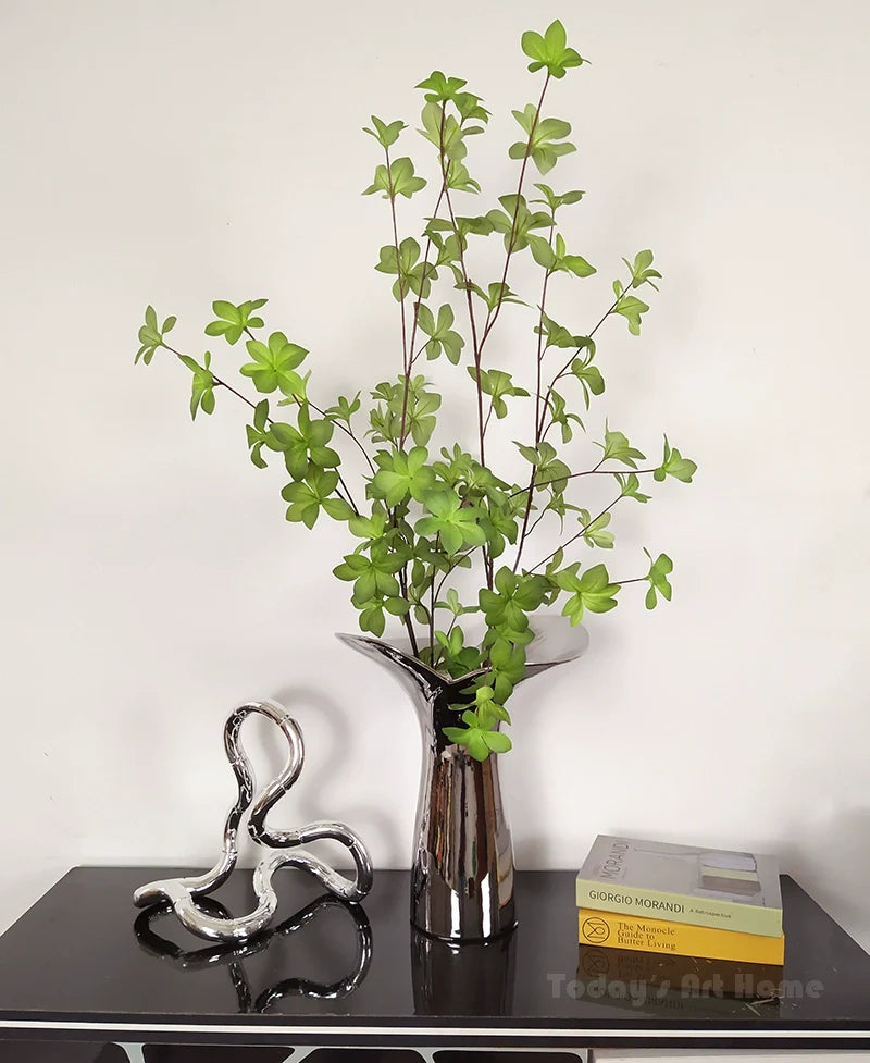 TODAYARTIST Leora Silver Ceramic Loudspeaker for Sophisticated Decor from TODAYARTIST