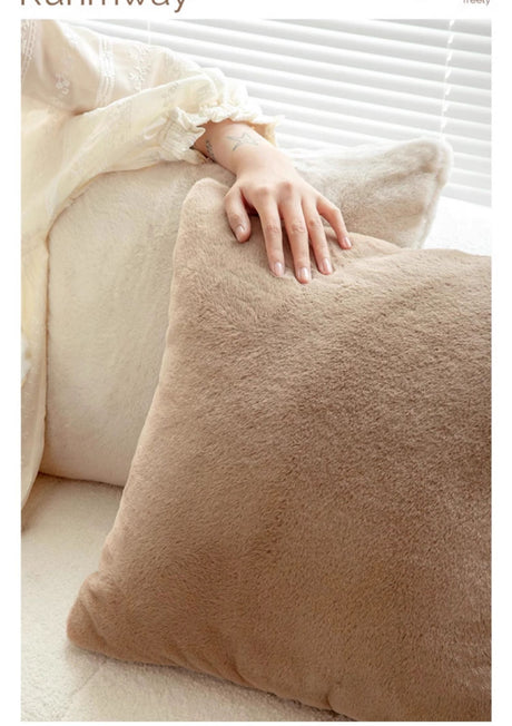 VANT Zephyra Plush Cozy Luxury Pillow Cover from VANT