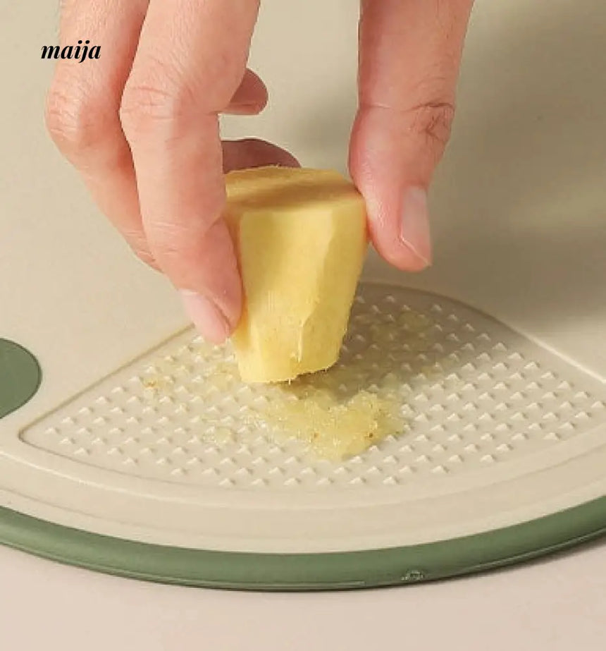 Oval Compact Chopping Board from maija
