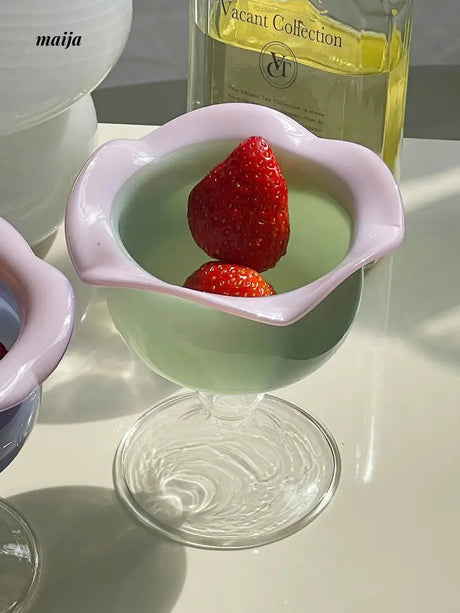SHINYMOMO Tulip Wine Glass from maija