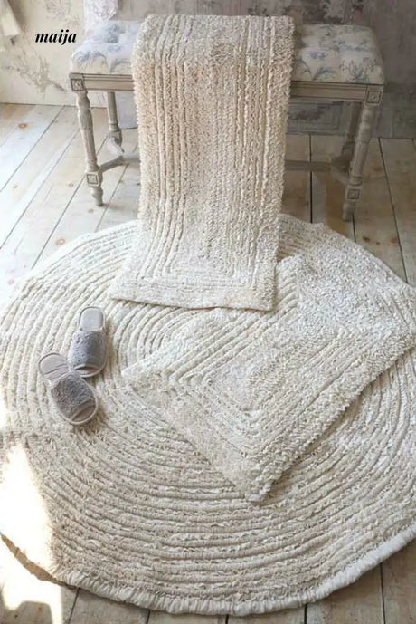 Pleated Cotton Rug from maija