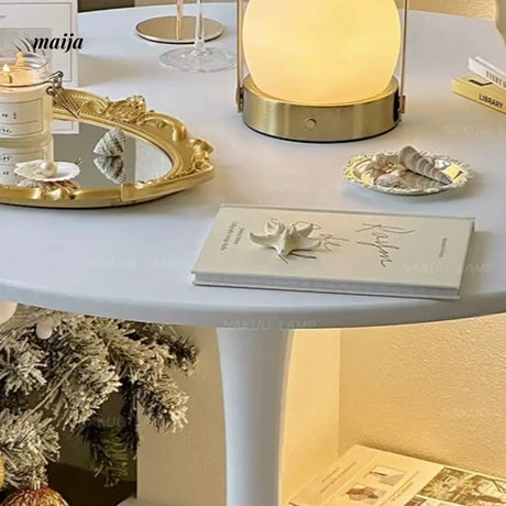 Castillo Table Lamp from NAKUU
