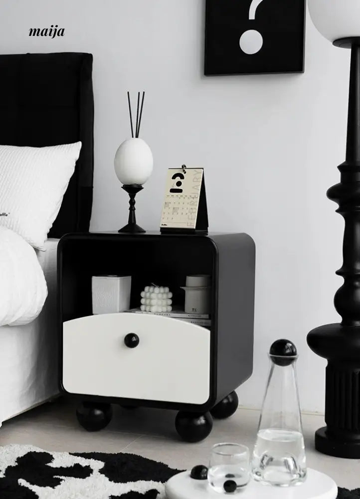 Penny Bedside Table from maija