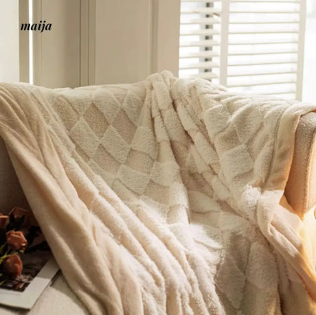 Diamond Pattern Double Layer Blanket from Shui Yang