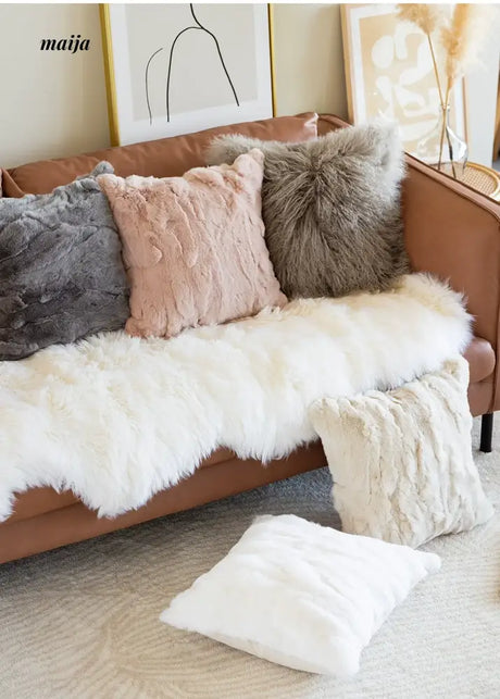 MISTYWOOD Plush Pillow with Modern Pillowcase from MISTYWOOD