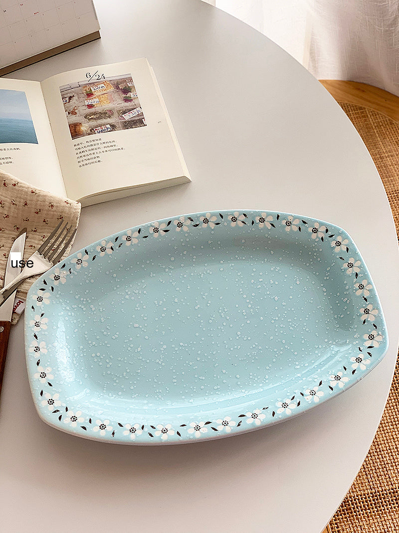 YASUKI Haruki Elegant Snowflake Ceramic Rice Bowl from YASUKI