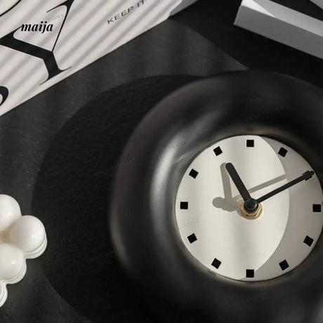 LIVINGPLUS Modern Bedside Watch Decoration from LIVINGPLUS