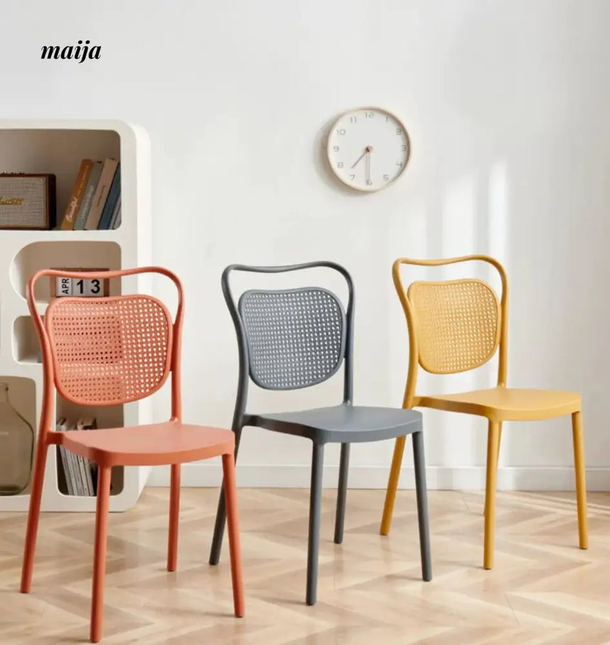 Ava Plastic Dining Chair