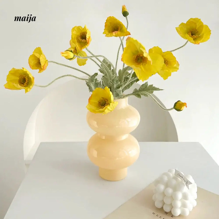 LIVETAI Glossy Milky Cream Vase from maija