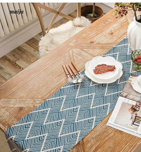 MAN YUE HOME Retro Tablecloth with High-Quality Cotton Linen Finish from MAN YUE HOME
