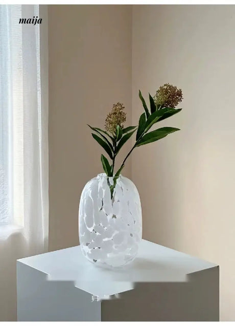 GUIFOU Glossy Advanced Hydrolate Vase from GUIFOU
