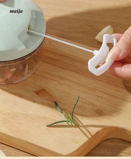 CAROTE Manual Garlic Crusher for Home Use from CAROTE