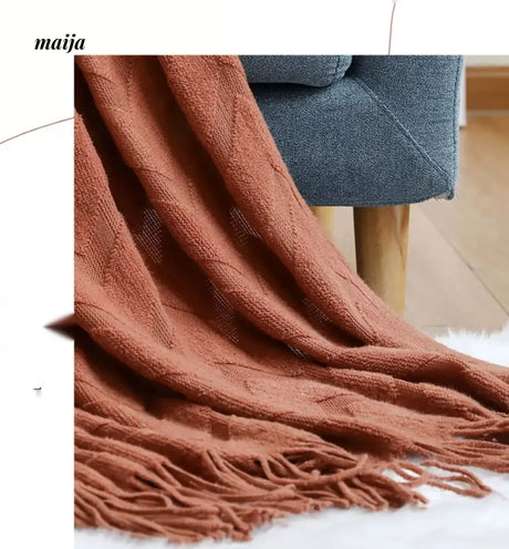 MAN YUE HOME Knitted Sofa with Leisure Duvet and Decorations from MAN YUE HOME