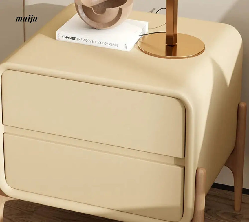 Kathleen Bedside Table from Mufanli