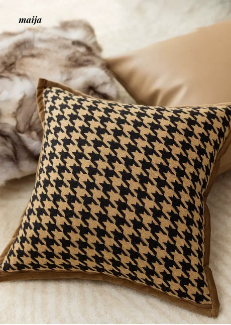 MISTYWOOD Retro High-End Leather Pillow from MISTYWOOD