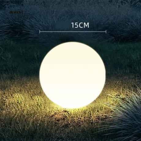 GVG Solar-Powered Waterproof Moon Garden Lamp from Kaiyashi