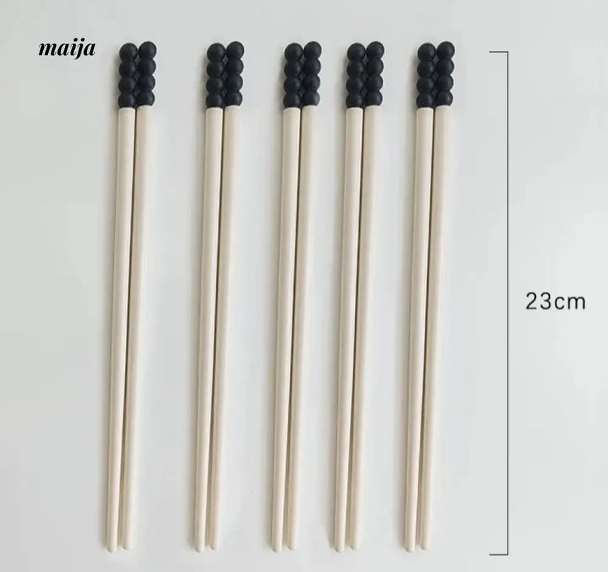LIVETAI Light Luxury Sugar Gourd Alloy Chopstick Set from maija
