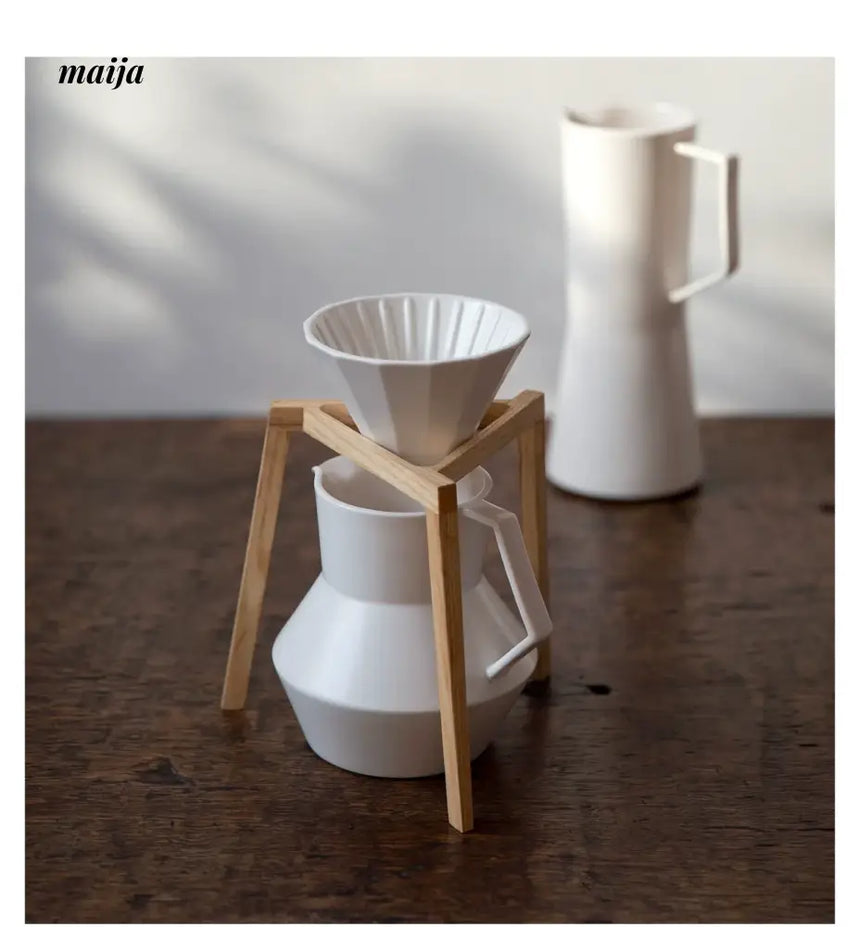 MUMO Oscar Three-Legged Coffee Filter Stand from MUMO