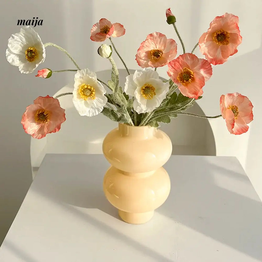 LIVETAI Glossy Milky Cream Vase from maija