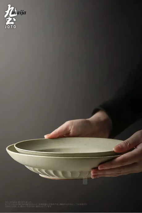 JOTO Japanese Round Plate Creative Retro Tableware from JOTO
