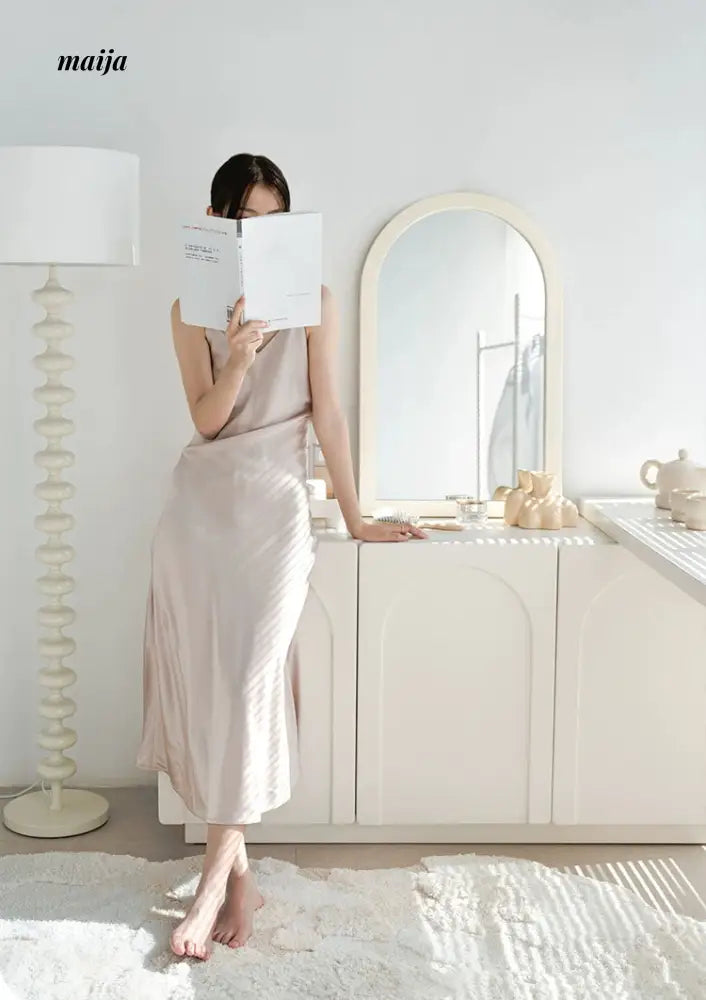 Leighton Dressing Table from maija