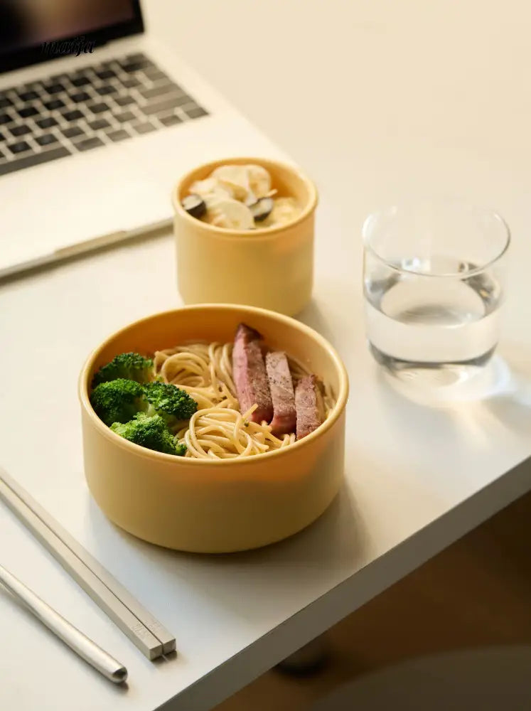MEELYHOME Silicone Lunch Box from maija