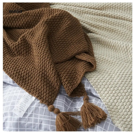 MAN YUE HOME Scandinavian Knitted Sofa with Duvet for Sleep from MAN YUE HOME