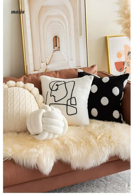 MISTYWOOD High-Grade Abstract Pillow Sleeve from MISTYWOOD