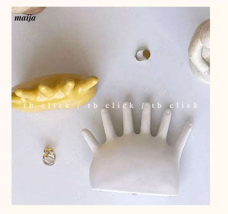 CLICK Ceramic Ring Holder Jewelry Prop Stand from CLICK