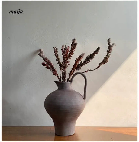 LILY WHITE Silent Ceramic Vase from LILY WHITE