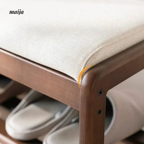 Jesse Shoe Changing Bench from maija