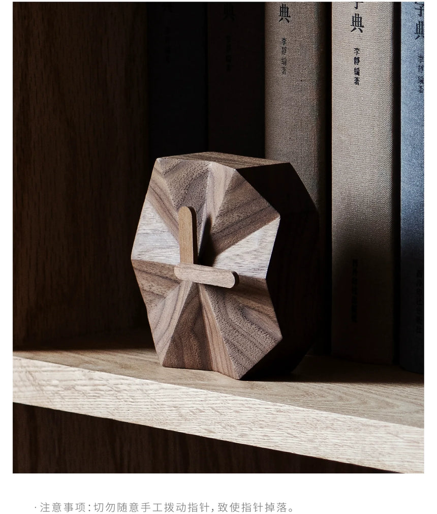 MUMO Lily Edges and Corners Desk Clock from MUMO