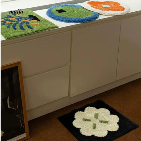 MUYE Flower Tufted Chair Cushion from MUYE