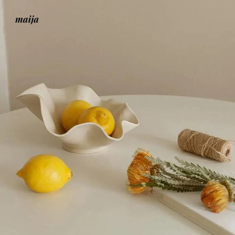 MUYE Wavy Cream Fruit Bowl from MUYE