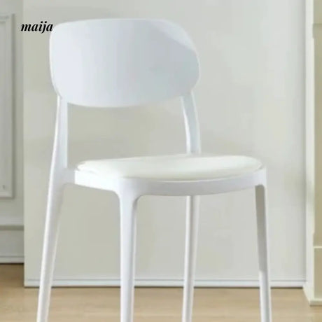 [CLEARANCE] Shania Plastic Dining Chair from Yishengtao