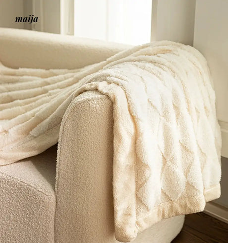 Diamond Pattern Double Layer Blanket from Shui Yang