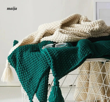MAN YUE HOME Scandinavian Knitted Sofa with Duvet for Sleep from MAN YUE HOME