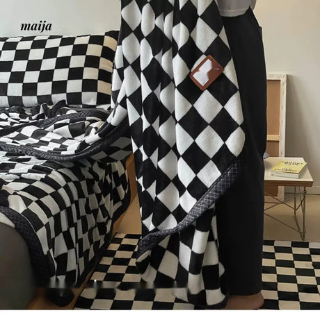 MAN YUE HOME INS Milk Plush Air Conditioning Blanket for Sofas from JOINFIT