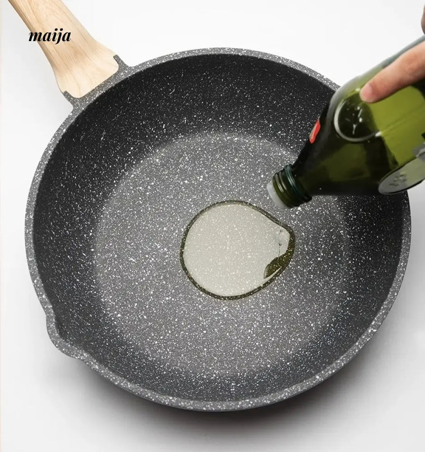 CAROTE Non-Stick Frying Pot for Stir-Frying from CAROTE